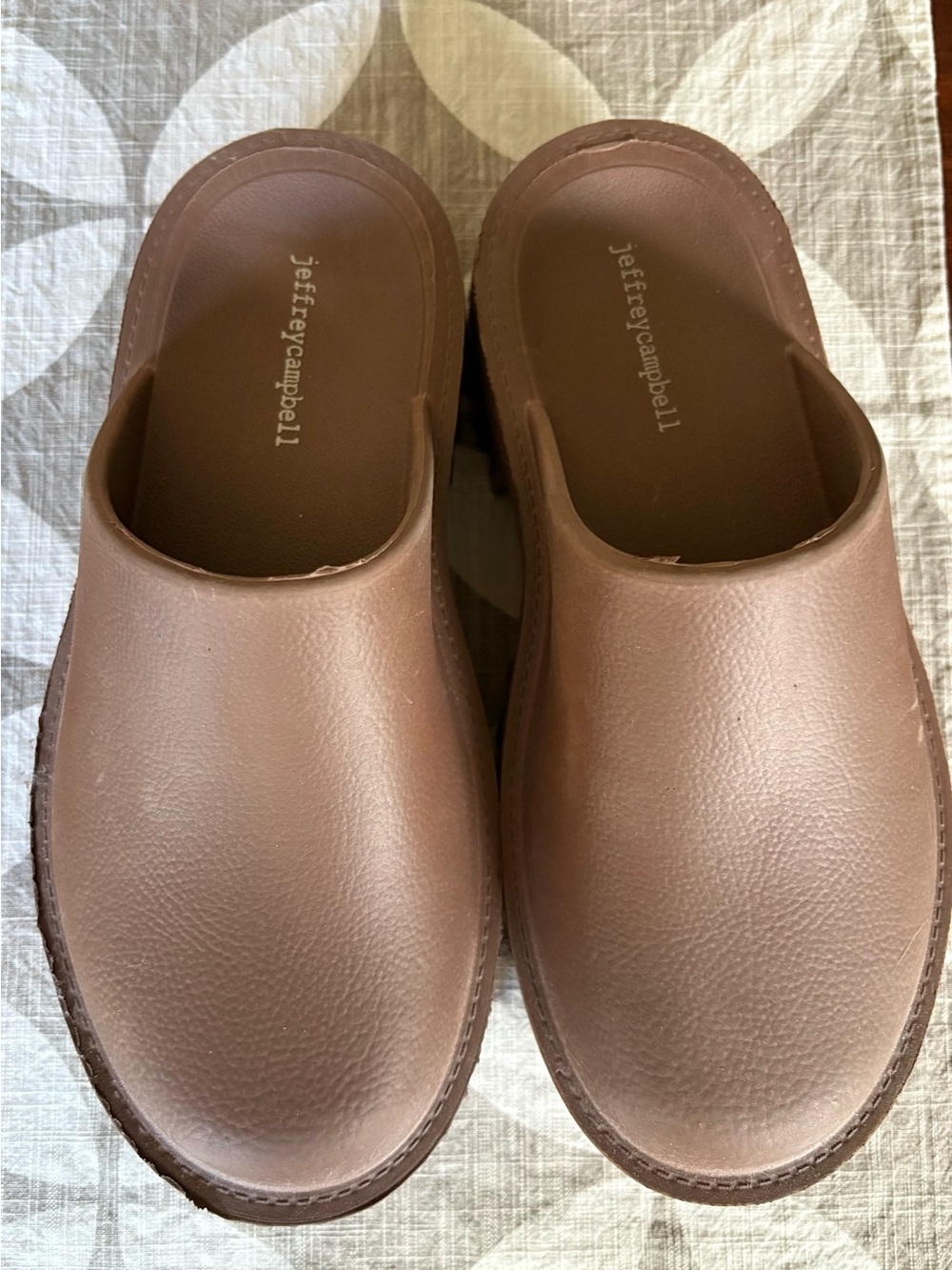 Jeffrey Campbell Women’s Bae Clogge